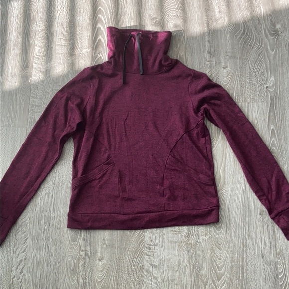 Jacket/Sweatshirt - Picture 1 of 3